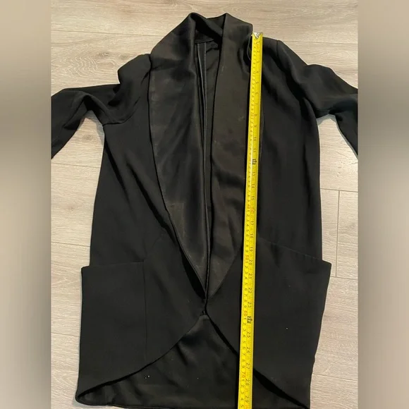 Wilfred black Chevalier Jacket. - Picture 8 of 8